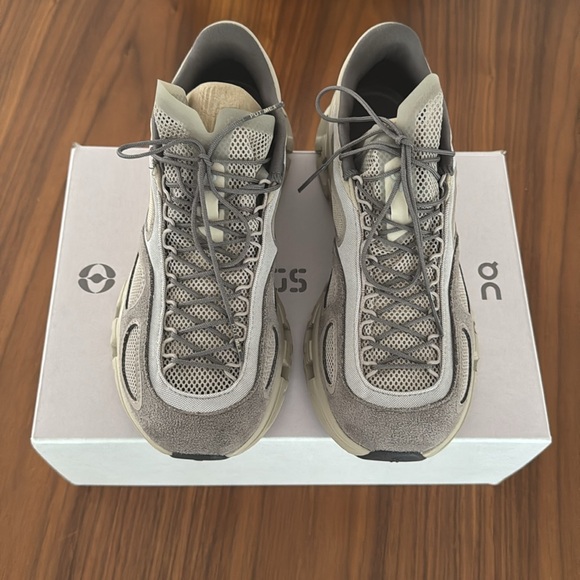 On cloud X FKA TWIGS Running brand new in box - Picture 2 of 6